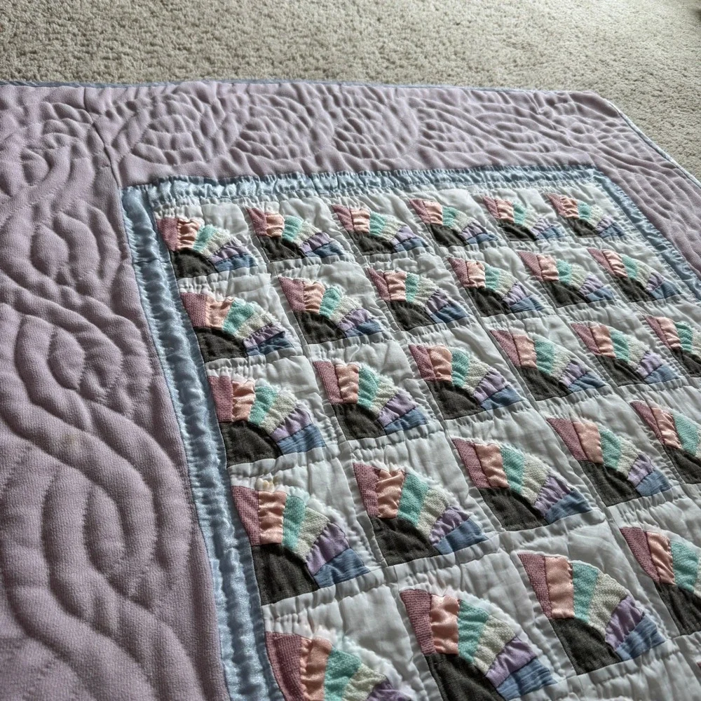Handmade Pastel Fan Patchwork Quilt Lavender Border Nursery Throw Blanket